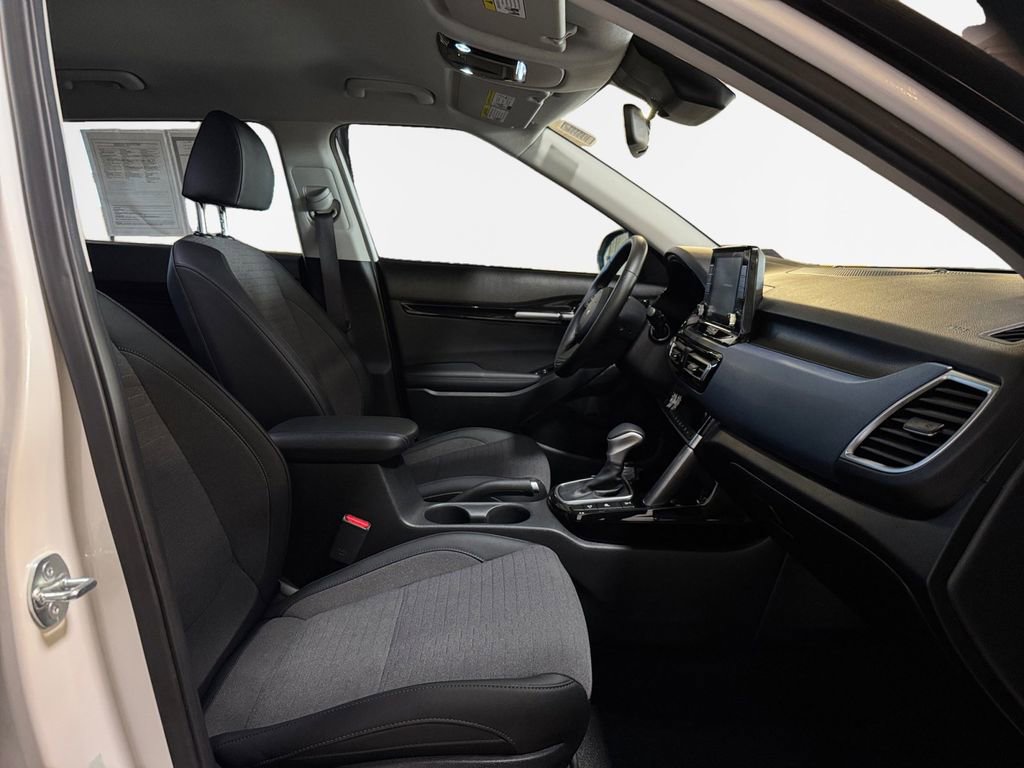 Used 2023 Kia Seltos S image 26