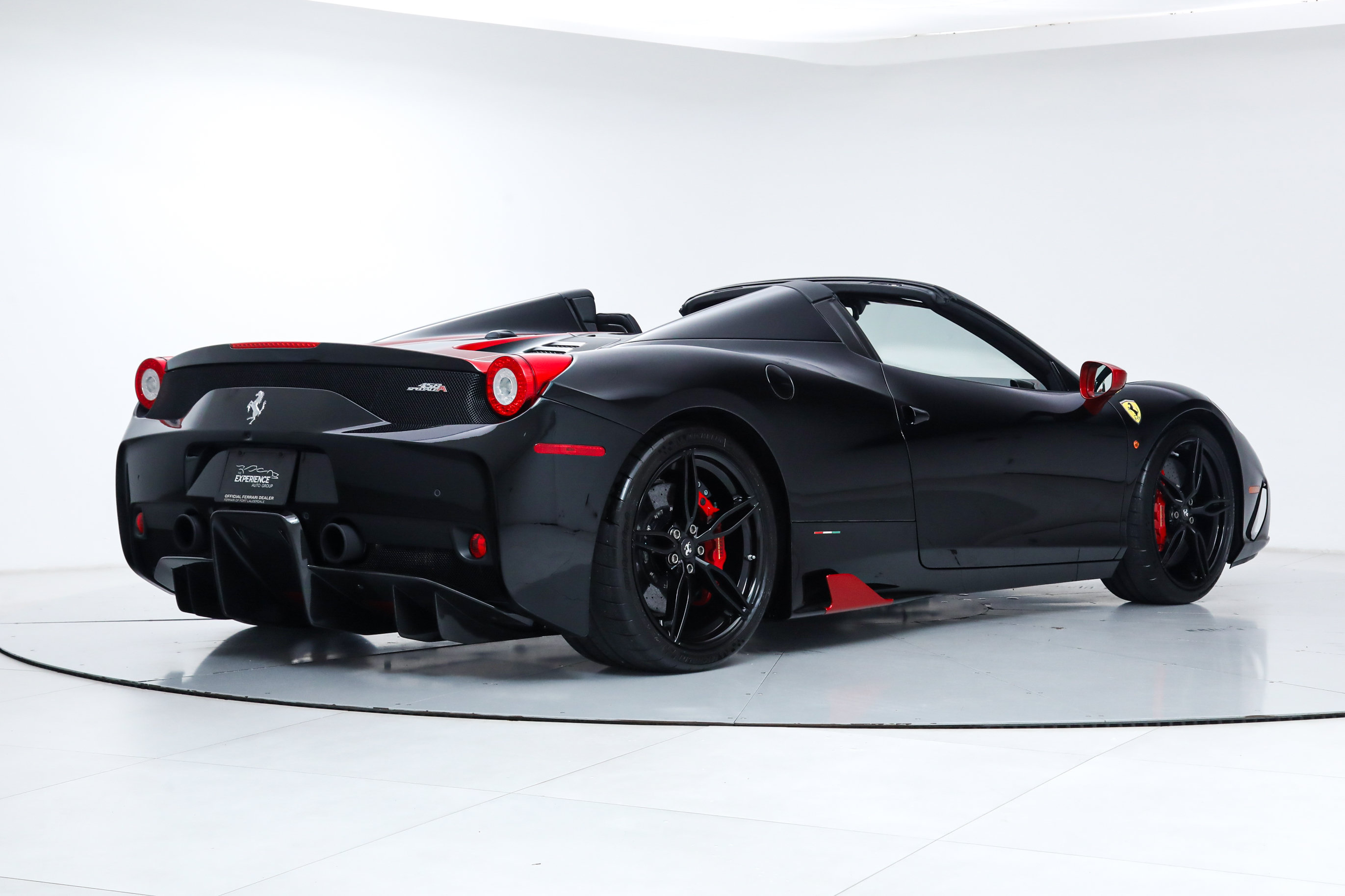Certified 2015 Ferrari 458 Speciale A RWD image 3