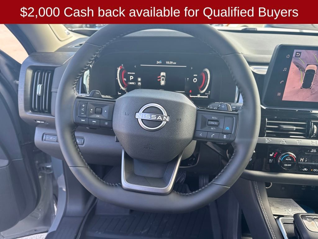 New 2026 Nissan Pathfinder Platinum image 15