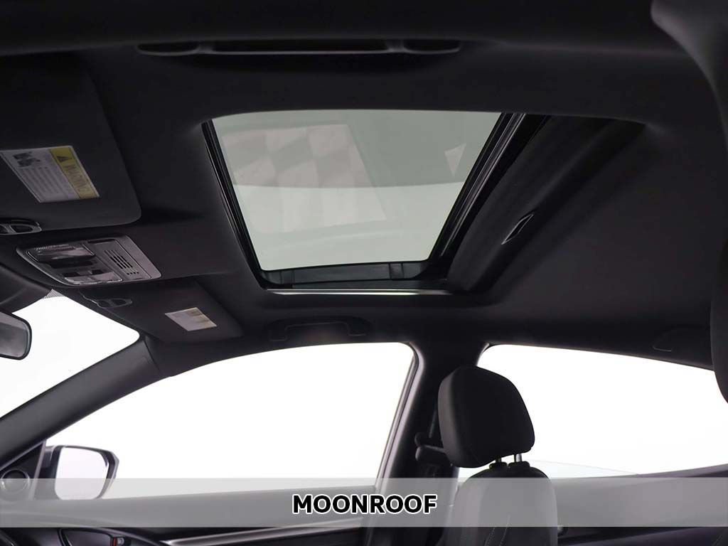 Used 2019 Honda Civic EX image 3
