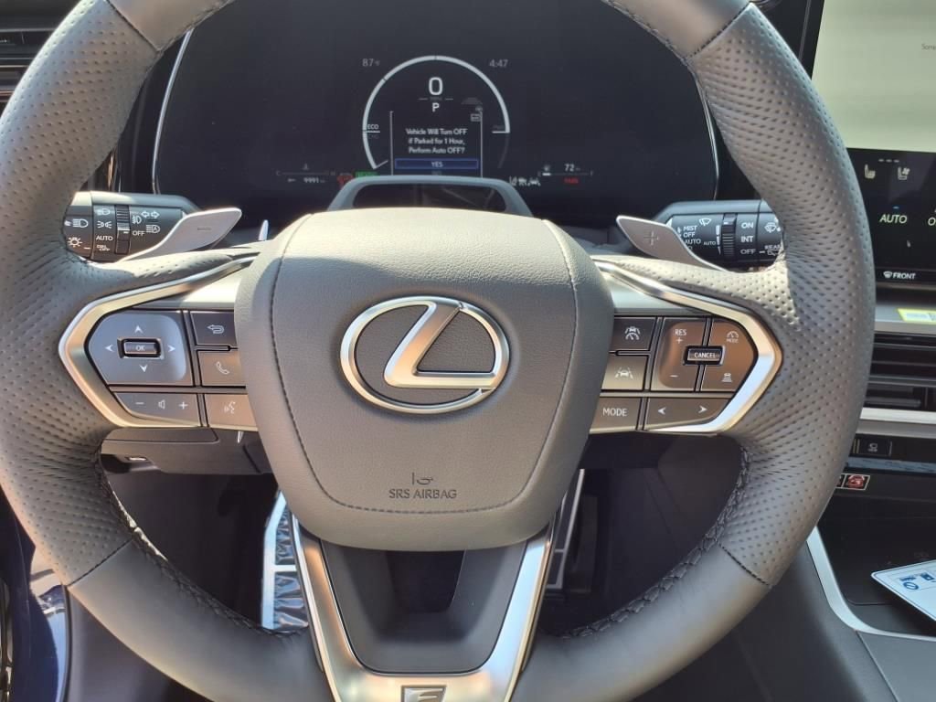 New 2025 Lexus TX 500h AWD image 10