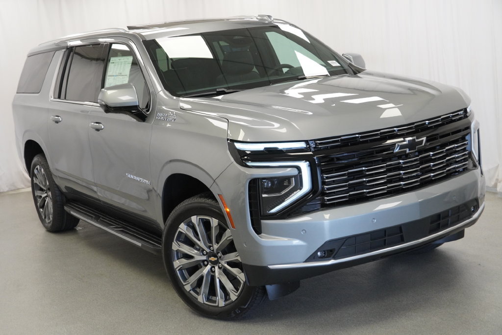 New 2026 Chevrolet Suburban High Country w/ Sun And Tow Package AWD/4WD image 36