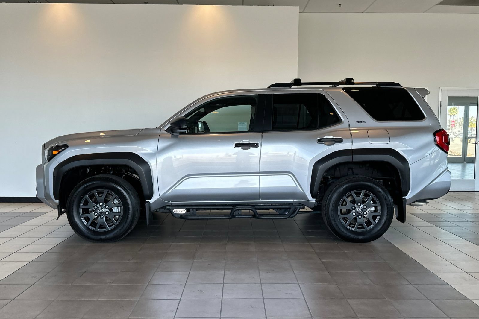 Certified 2025 Toyota 4Runner SR5 AWD/4WD image 7