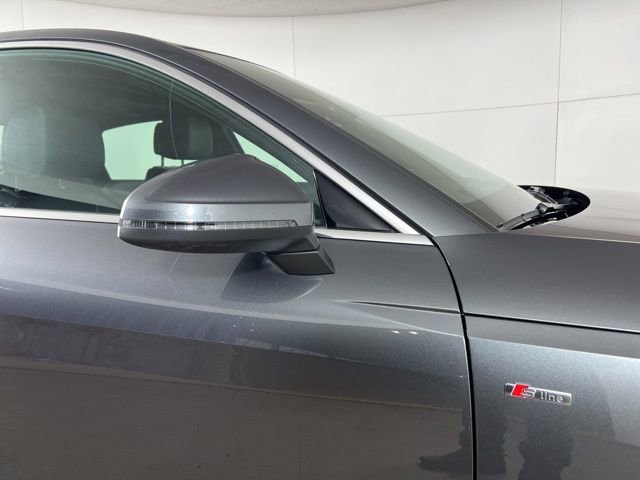 Used 2023 Audi A4 2.0T Premium w/ Convenience Package image 10