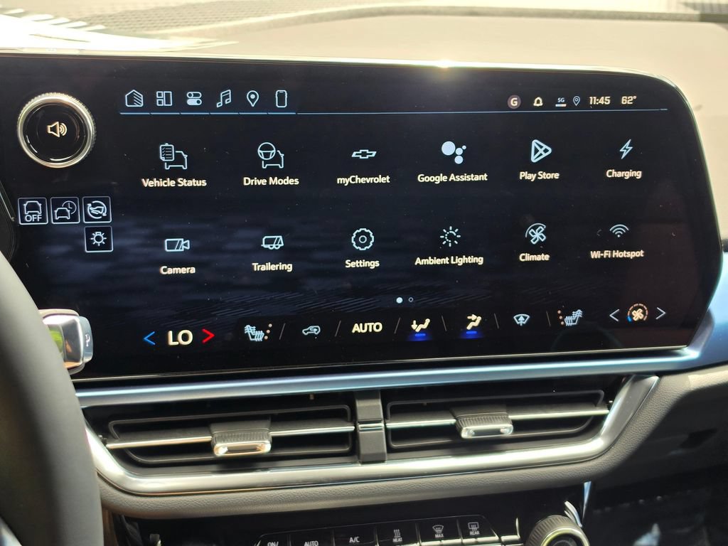 New 2026 Chevrolet Equinox EV LT AWD/4WD image 24