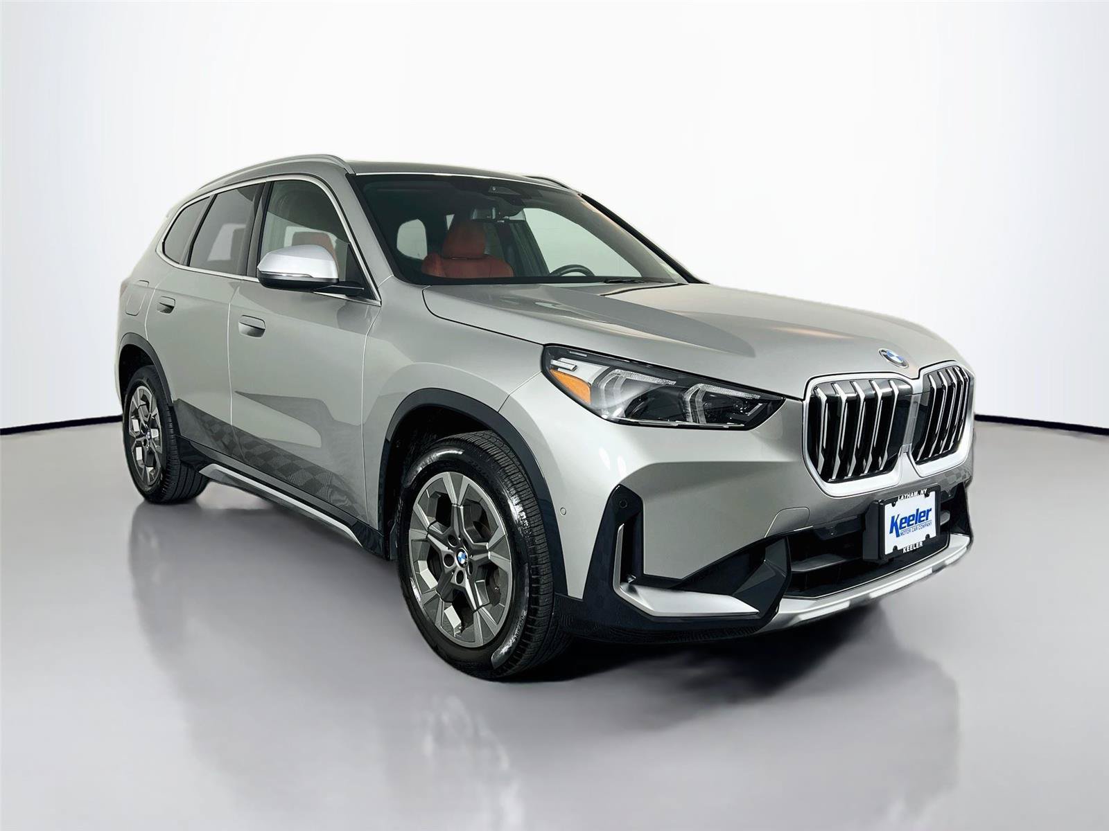 Used 2024 BMW X1 xDrive28i w/ Convenience Package AWD/4WD image 8
