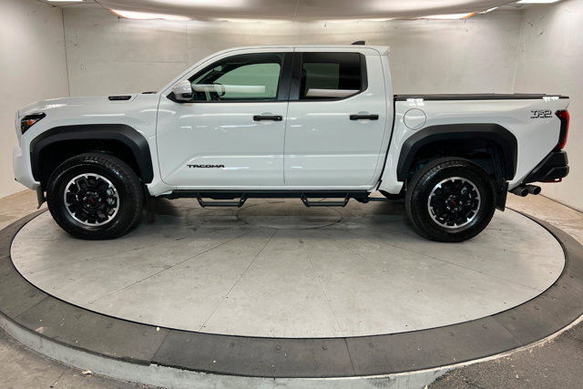 Used 2024 Toyota Tacoma TRD Off-Road AWD/4WD image 2