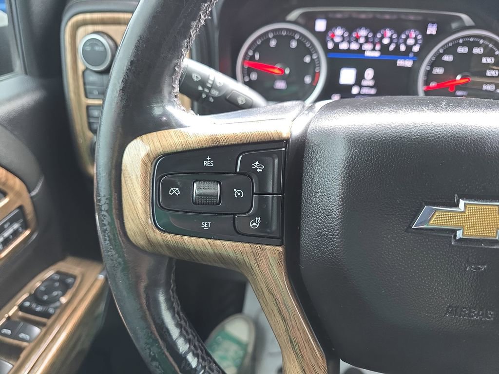 Used 2021 Chevrolet Silverado 2500 LTZ w/ Z71 Chrome Sport Edition image 21