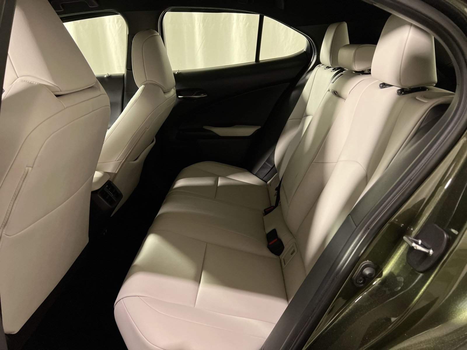 Used 2020 Lexus UX 250h w/ Accessory Package 2 image 24