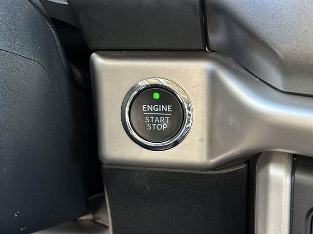 Used 2024 Ford Expedition Max XLT image 16