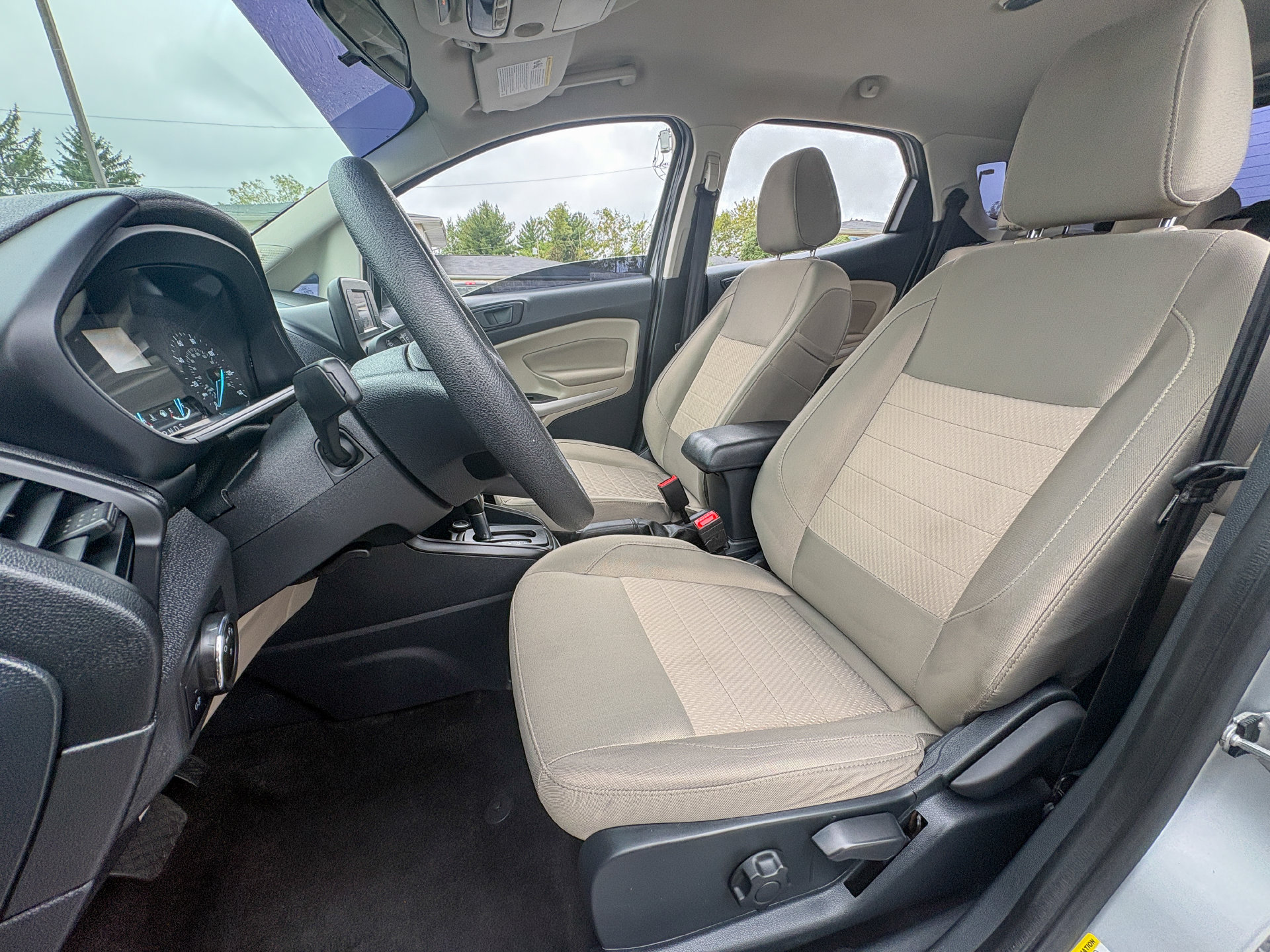 Used 2021 Ford EcoSport S AWD/4WD image 23
