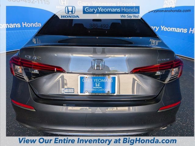 Used 2023 Honda Civic Sport image 8
