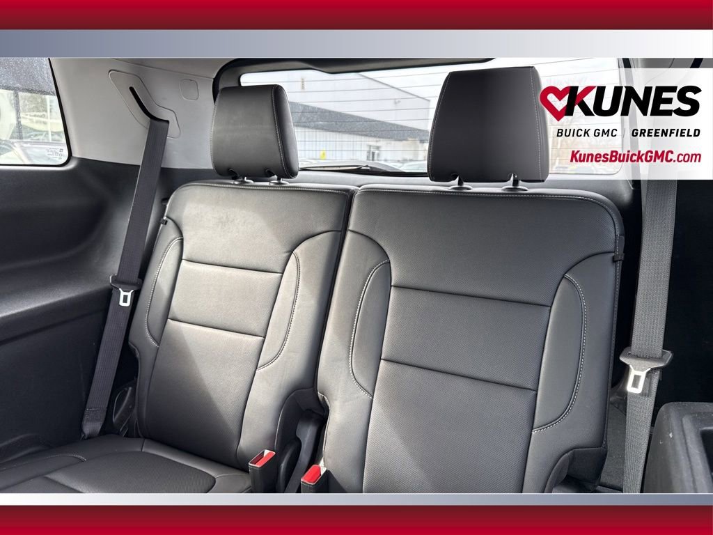 Used 2023 GMC Acadia SLT image 39