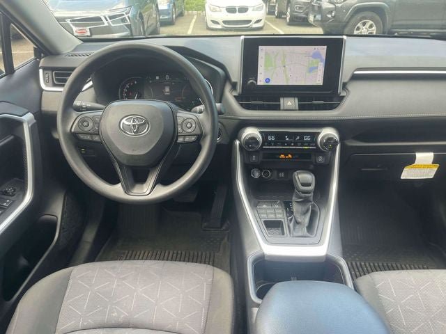 Used 2024 Toyota RAV4 XLE AWD/4WD image 15