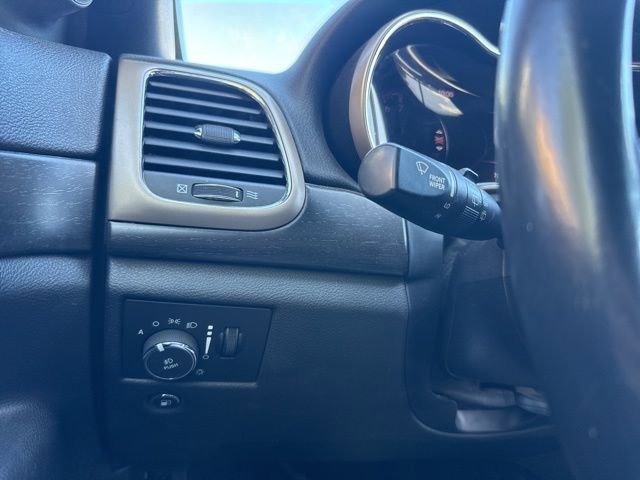 Used 2017 Jeep Grand Cherokee Laredo w/ Quick Order Package 23E image 7