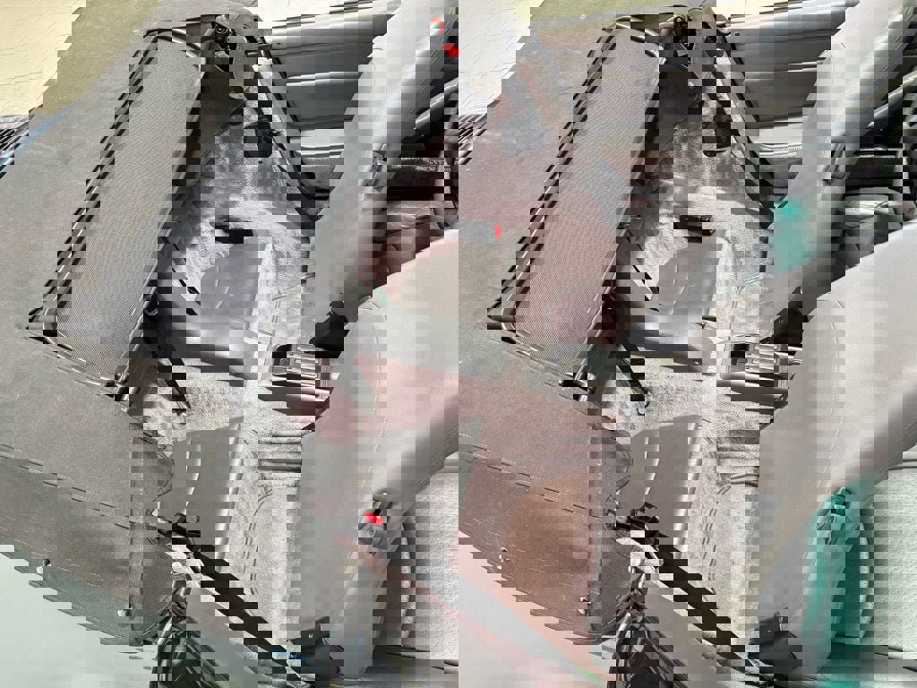 Used 1996 Porsche 911 Cabriolet image 36