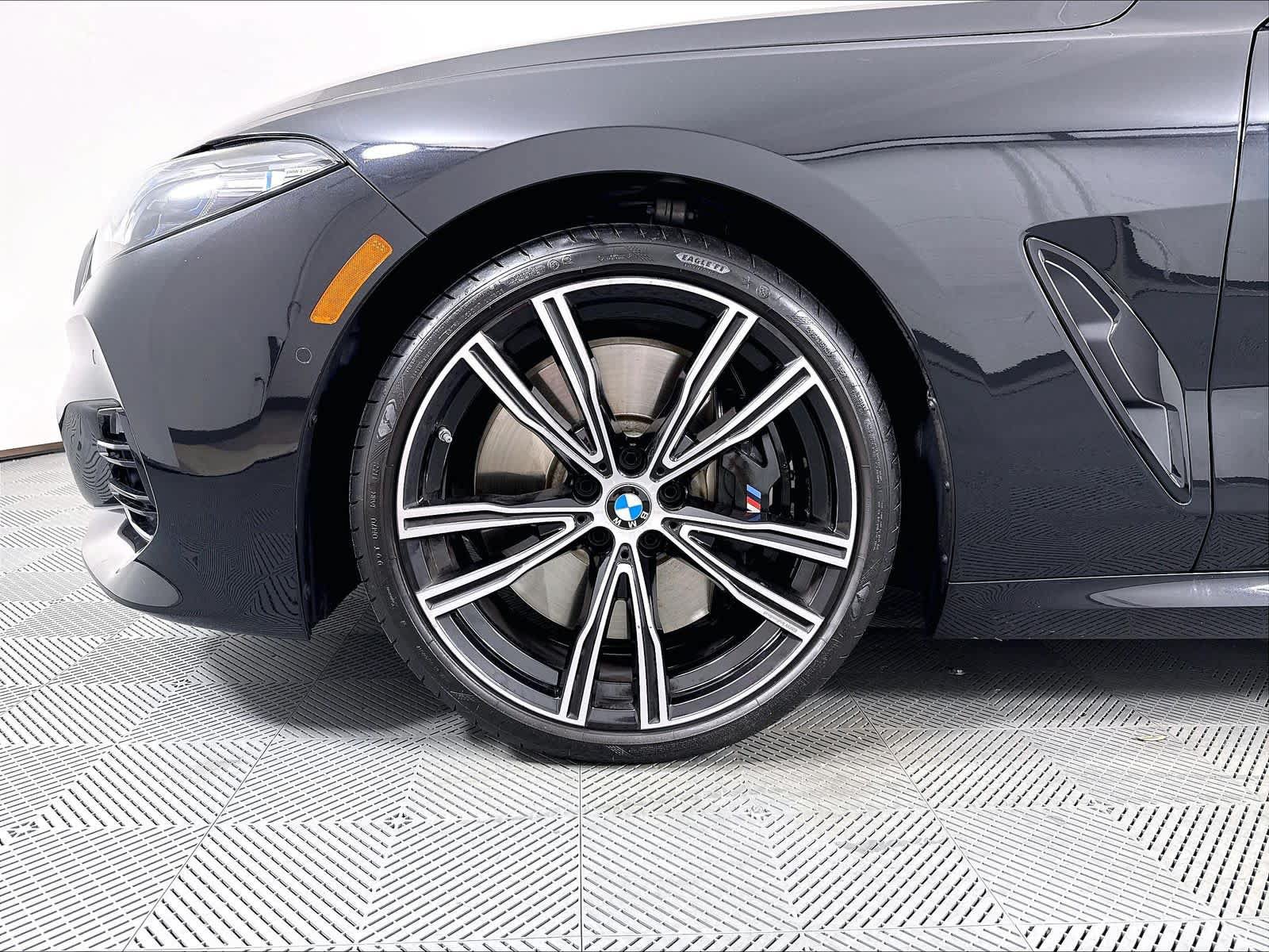 Used 2023 BMW 840i xDrive Convertible AWD/4WD image 11
