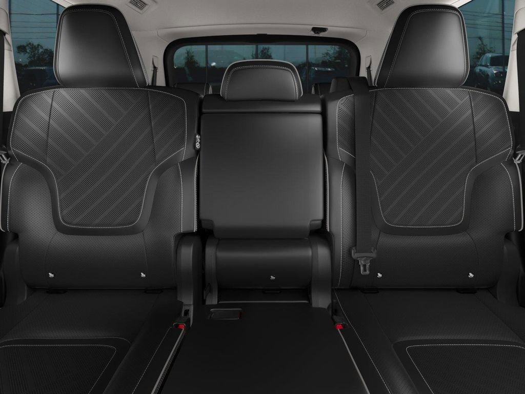 New 2026 INFINITI QX80 Luxe AWD/4WD image 8