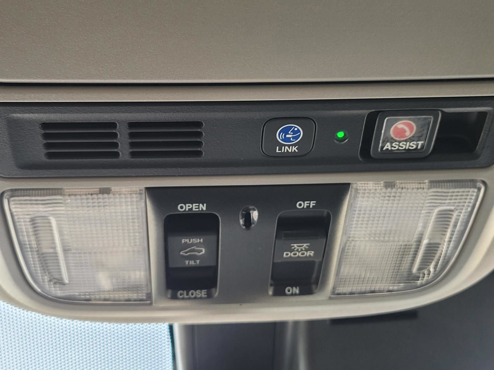 Used 2022 Honda Pilot Touring image 30