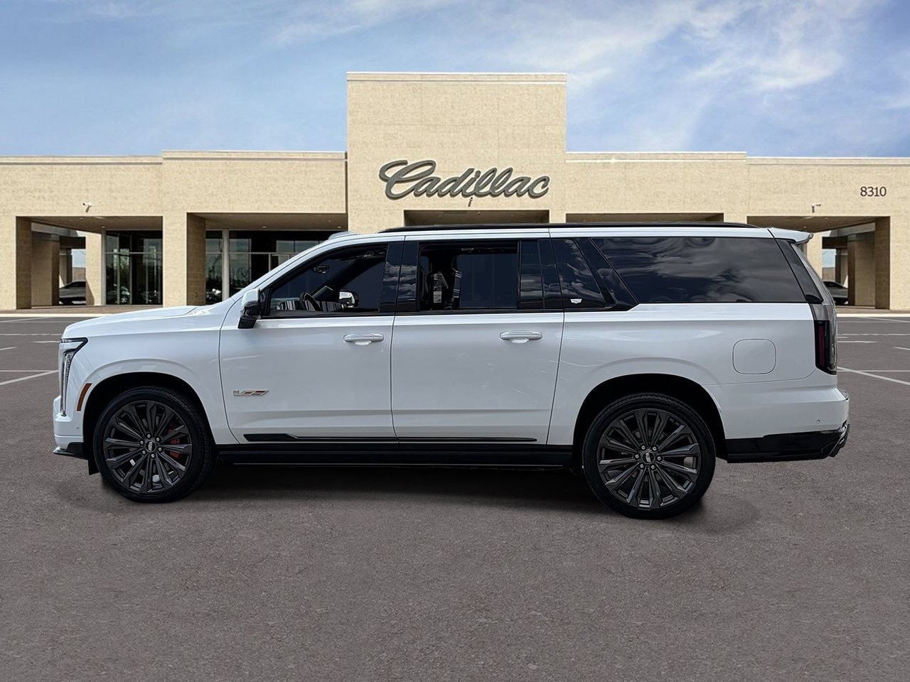 Certified 2026 Cadillac Escalade ESV V AWD/4WD image 8
