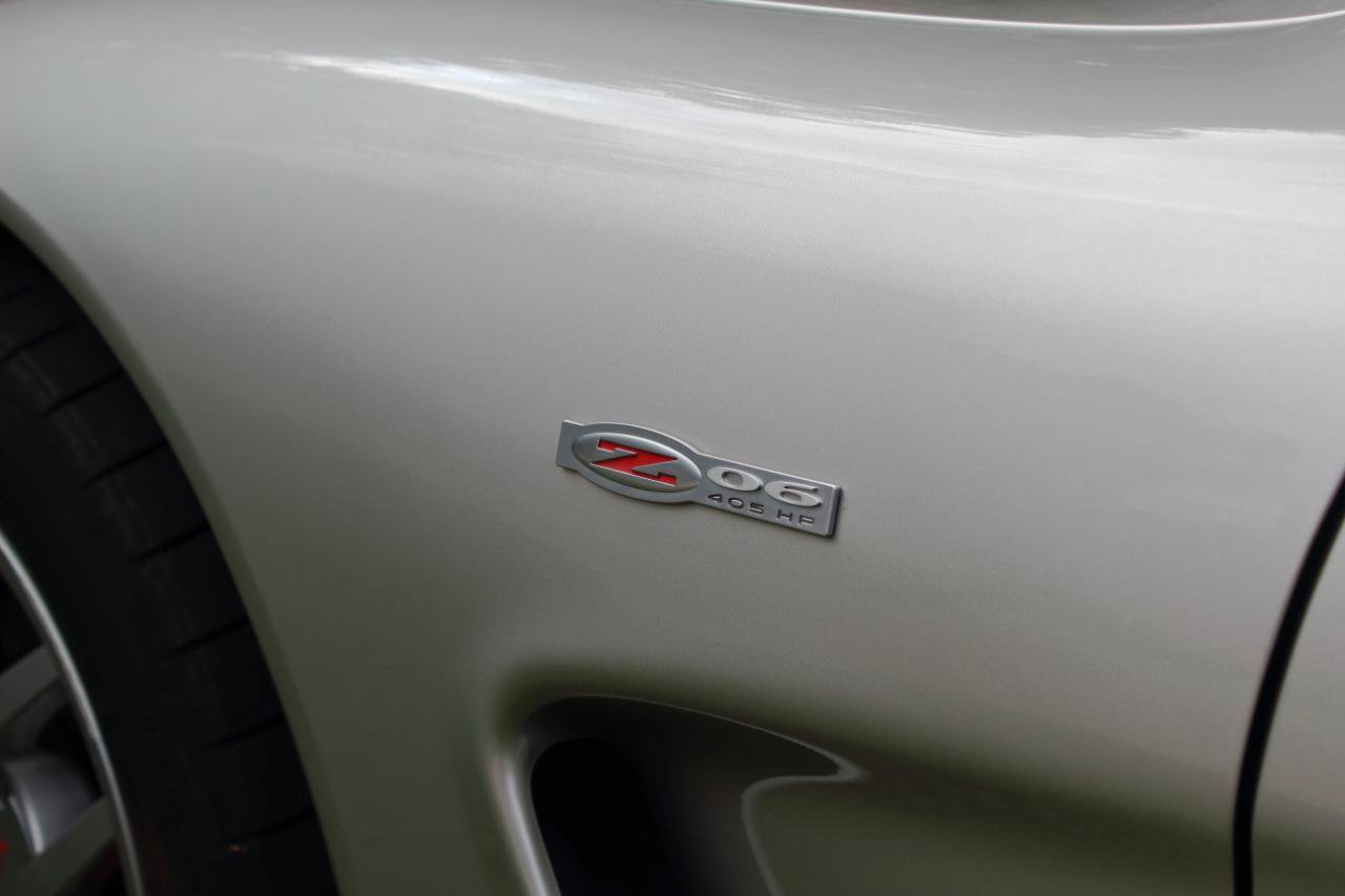 Used 2004 Chevrolet Corvette Z06 w/ Memory Package RWD image 27