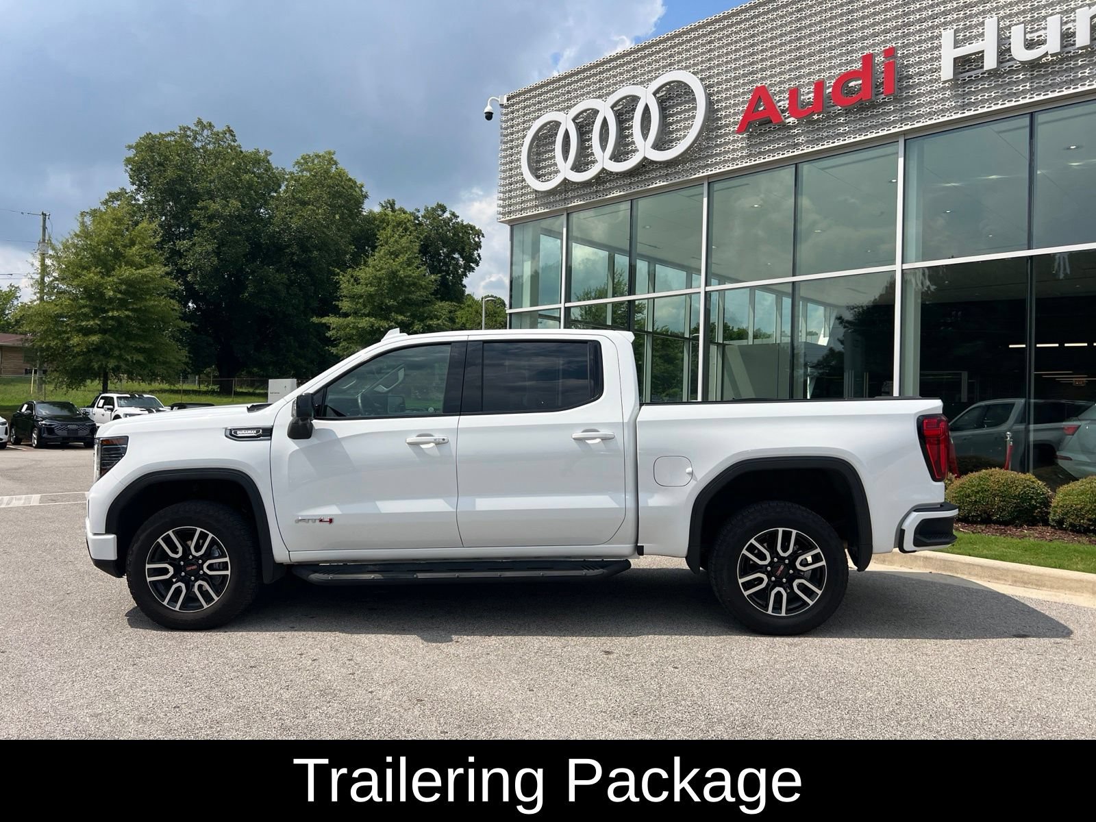 Used 2026 GMC Sierra 1500 AT4 w/ AT4 Premium Package AWD/4WD image 9