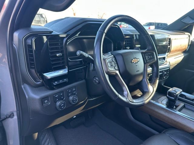 Used 2023 Chevrolet Silverado 1500 High Country w/ Technology Package image 24