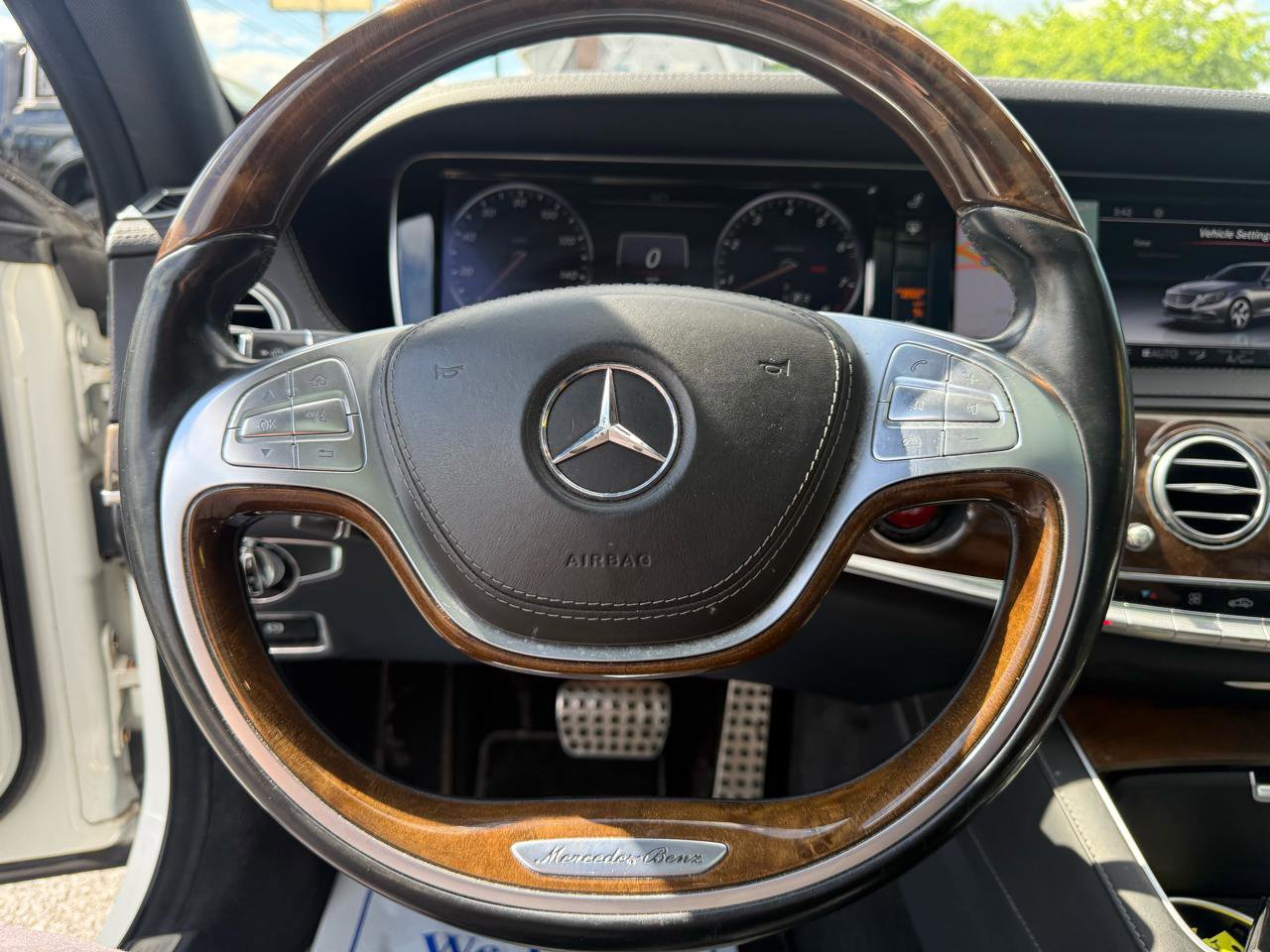 Used 2015 Mercedes-Benz S 550 4MATIC Sedan image 26