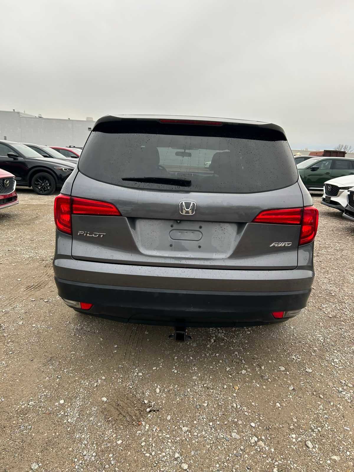 Used 2016 Honda Pilot LX image 12