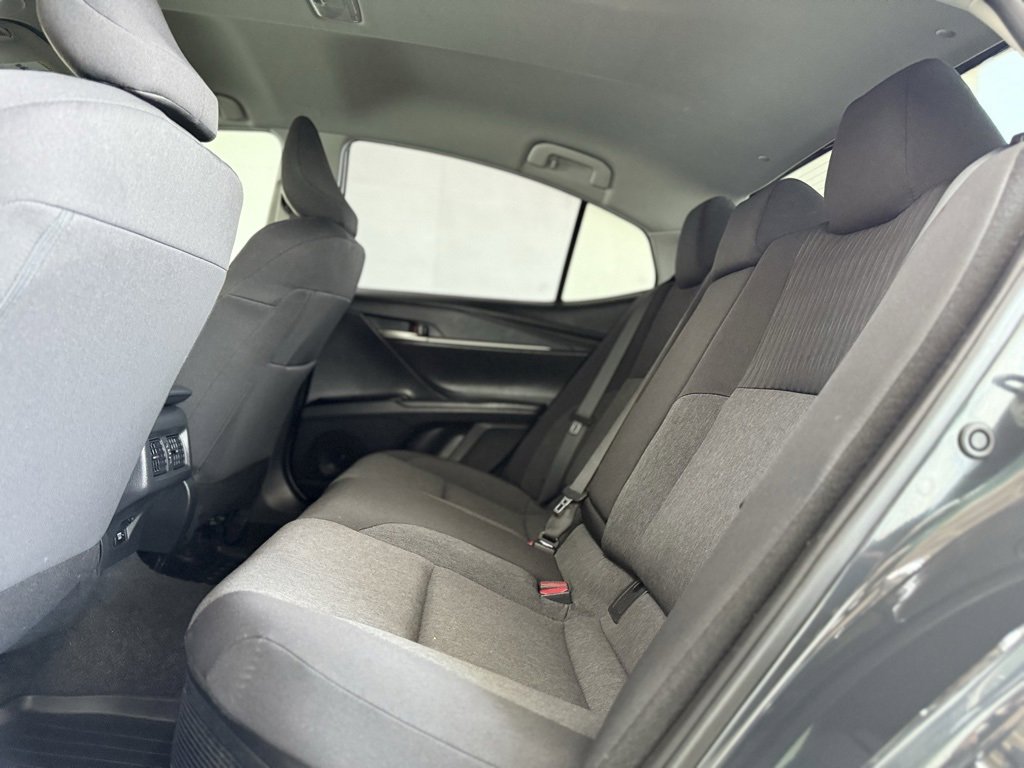 Used 2025 Toyota Camry LE image 15