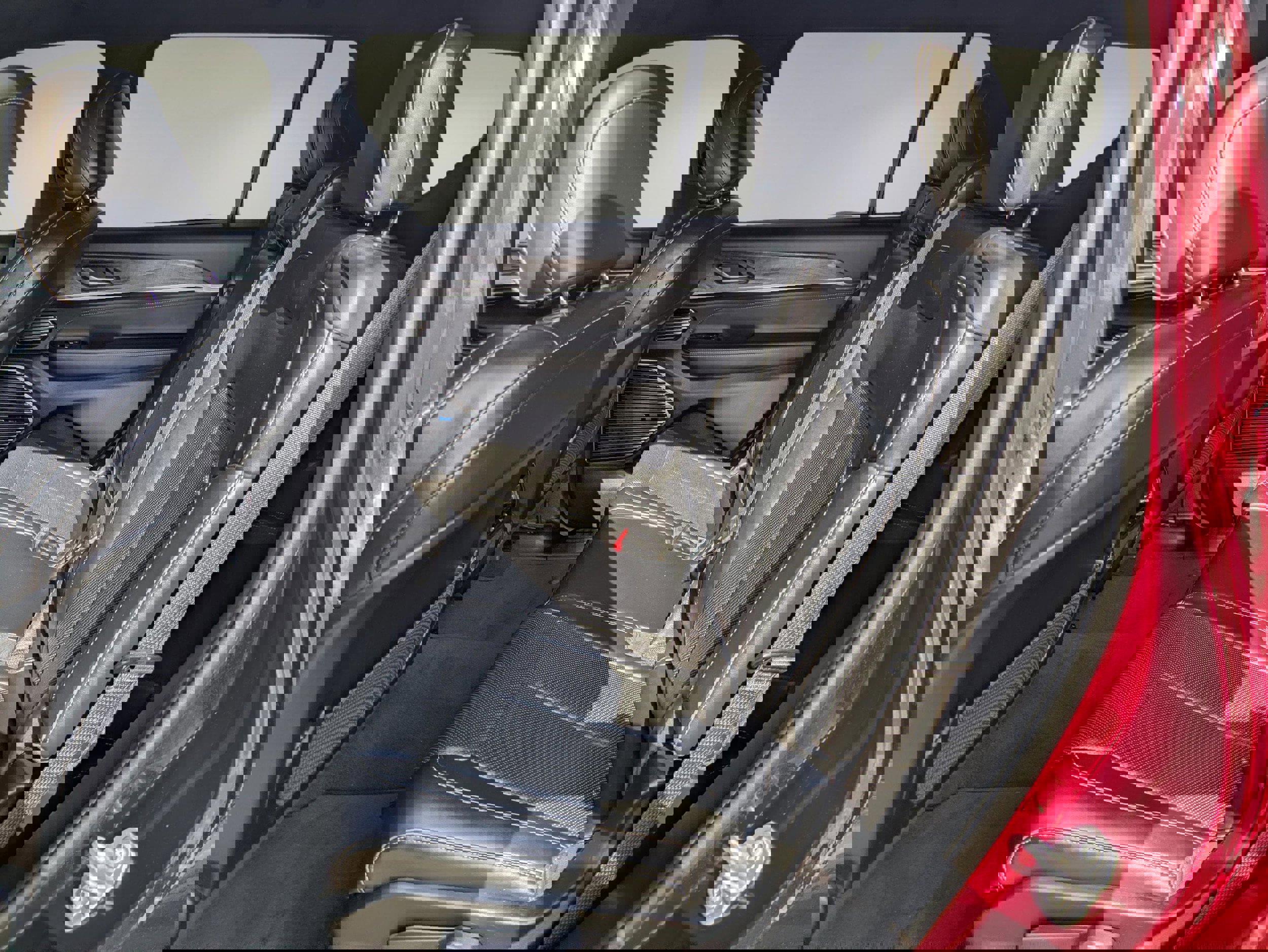 Used 2021 Jeep Grand Cherokee L Overland image 14