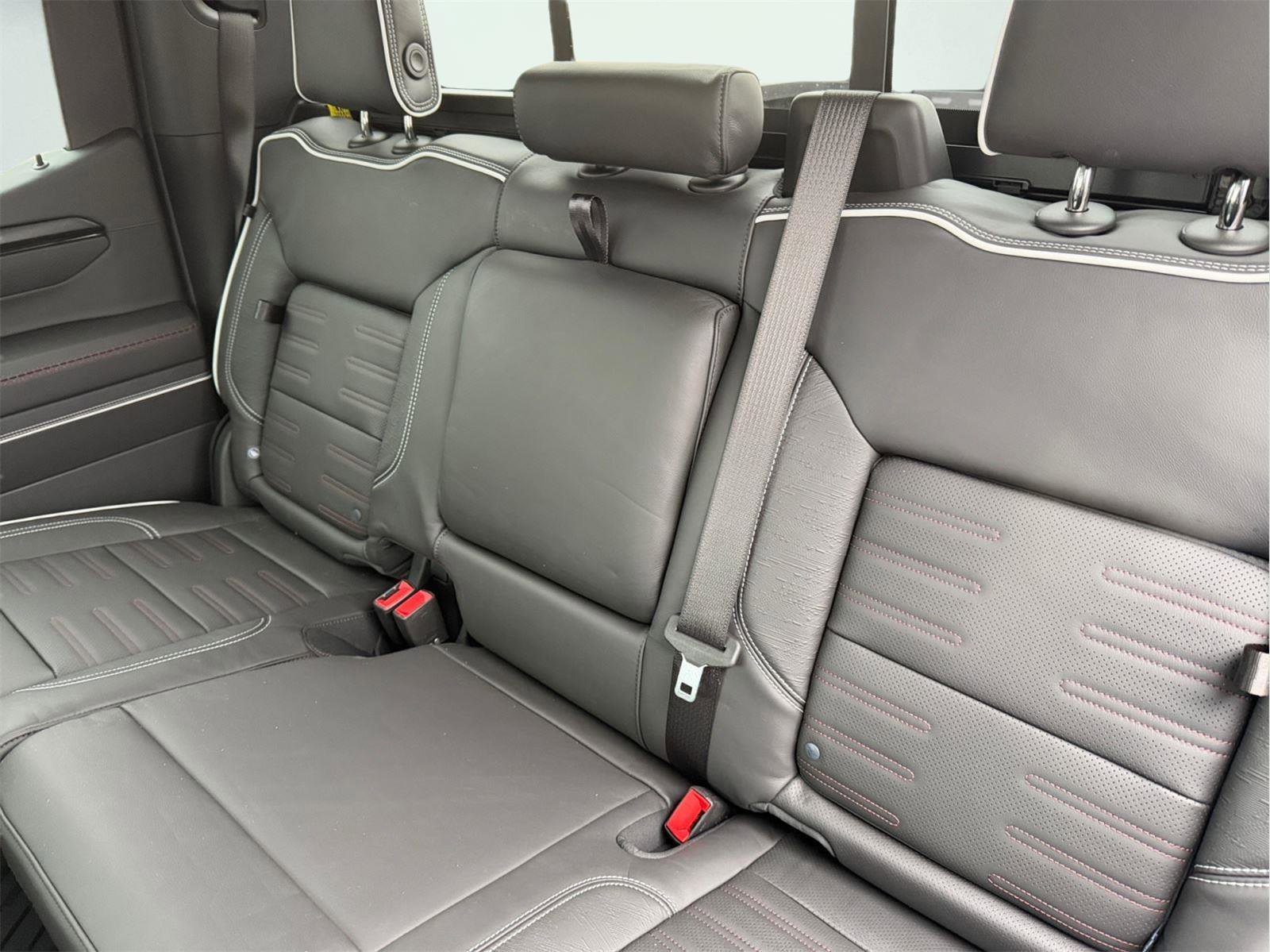 New 2026 GMC Sierra 1500 AT4X w/ AT4X AEV Edition image 13