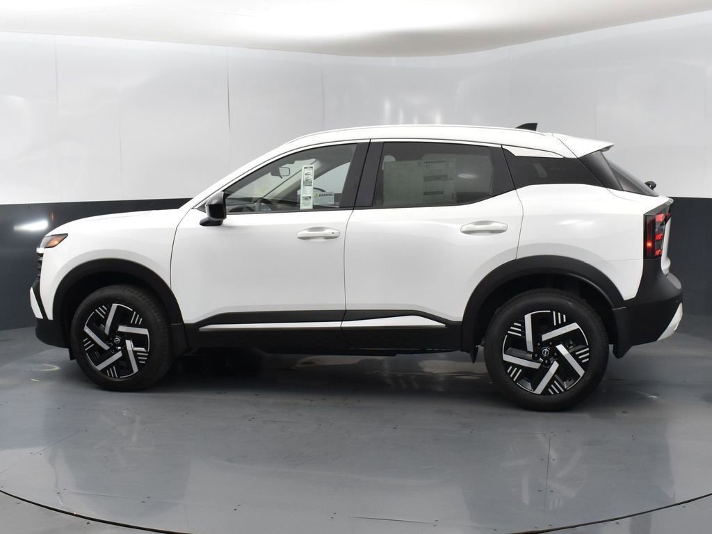 New 2026 Nissan Kicks SV image 5