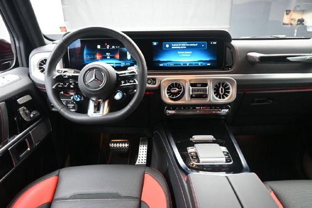 Used 2025 Mercedes-Benz G 63 AMG 4MATIC w/ AMG Night Package Plus image 9