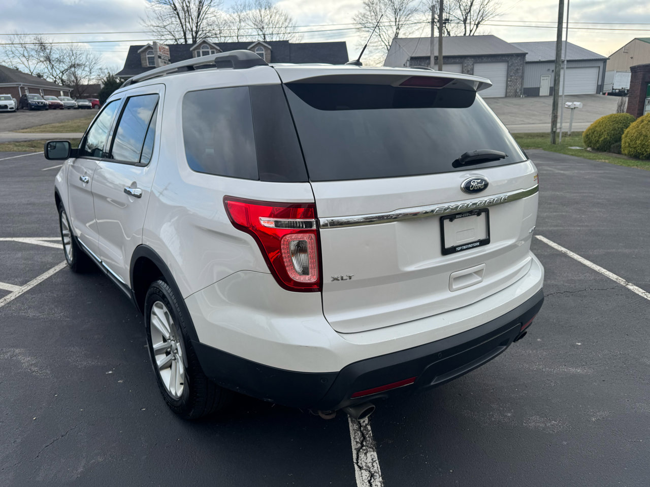 Used 2013 Ford Explorer XLT image 7