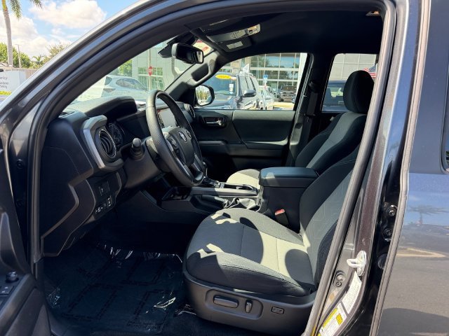 Used 2023 Toyota Tacoma TRD Sport RWD image 10