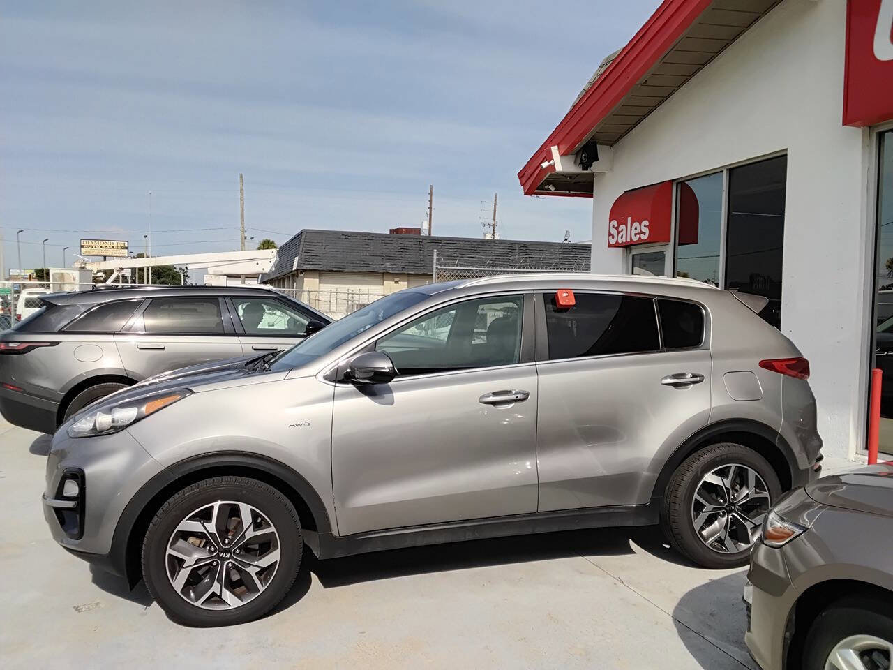 Used 2020 Kia Sportage EX image 4