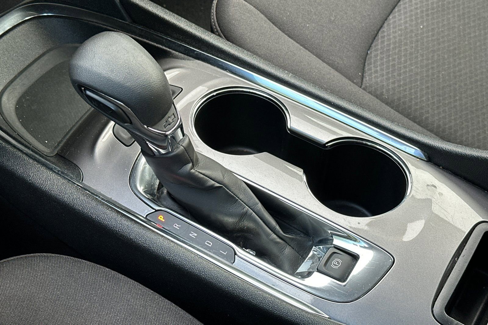 Used 2024 Chevrolet Malibu LT FWD image 16