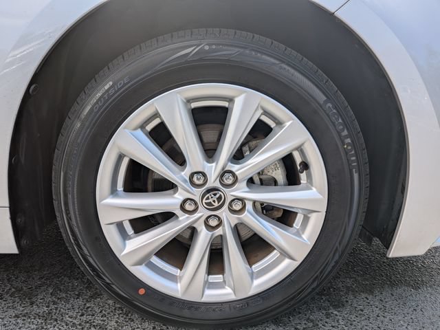 Used 2023 Toyota Corolla LE w/ LE Convenience Package FWD image 12
