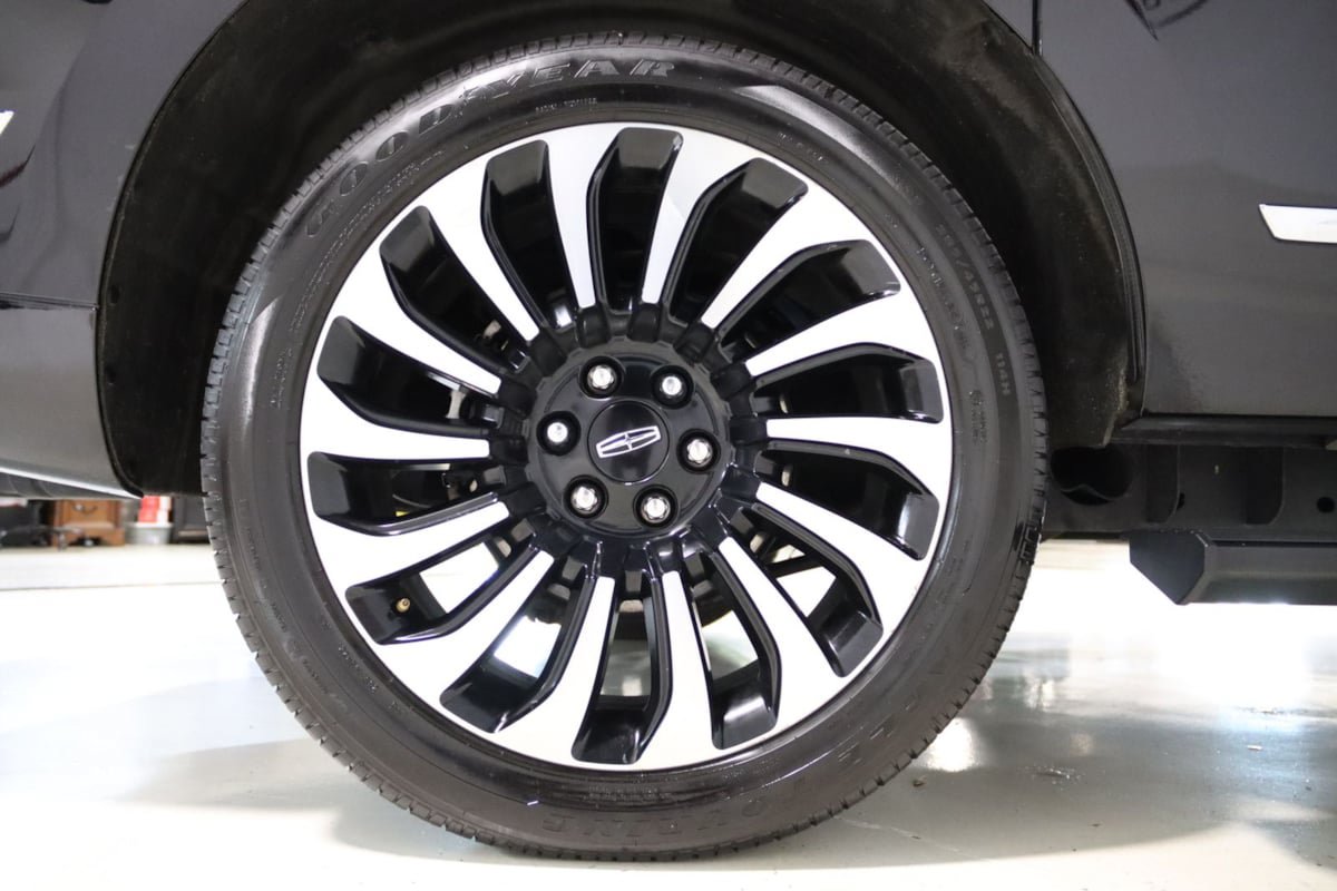 Used 2024 Lincoln Navigator L Black Label AWD/4WD image 74