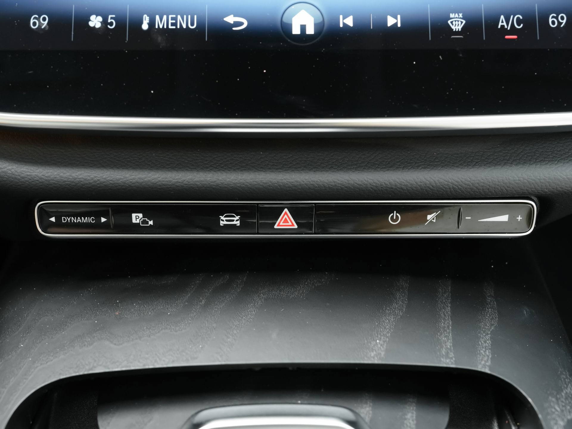 Used 2024 Mercedes-Benz E 350 4MATIC Sedan image 16