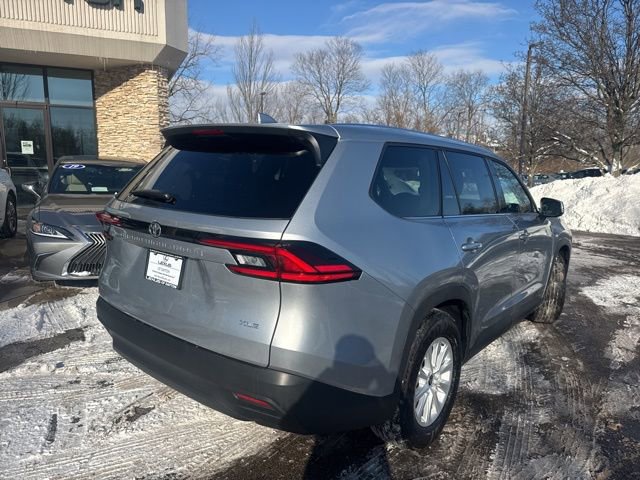 Used 2025 Toyota Grand Highlander AWD image 3
