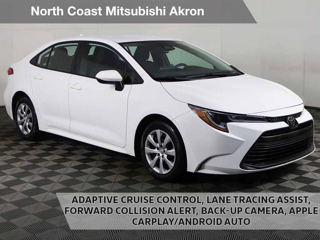 Used 2023 Toyota Corolla LE image 1