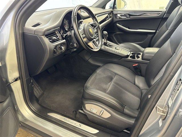 Used 2021 Porsche Macan S image 12