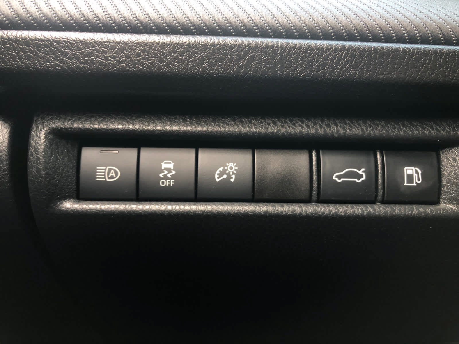 Certified 2025 Toyota Camry SE FWD image 11