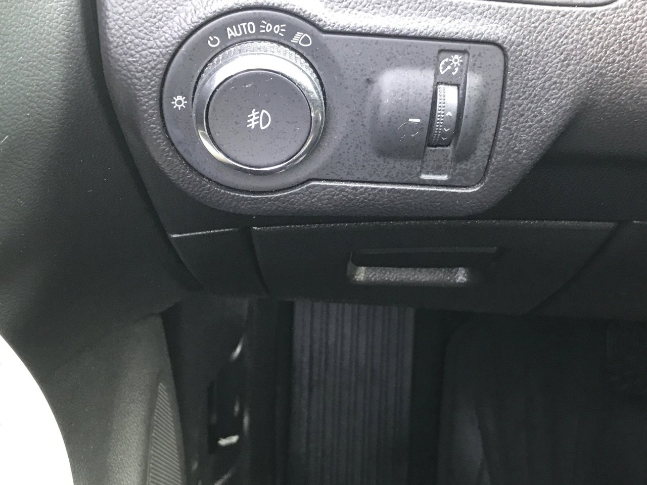 Used 2020 Buick Envision Premium image 23