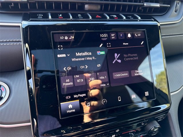 New 2025 Jeep Grand Cherokee Altitude image 21