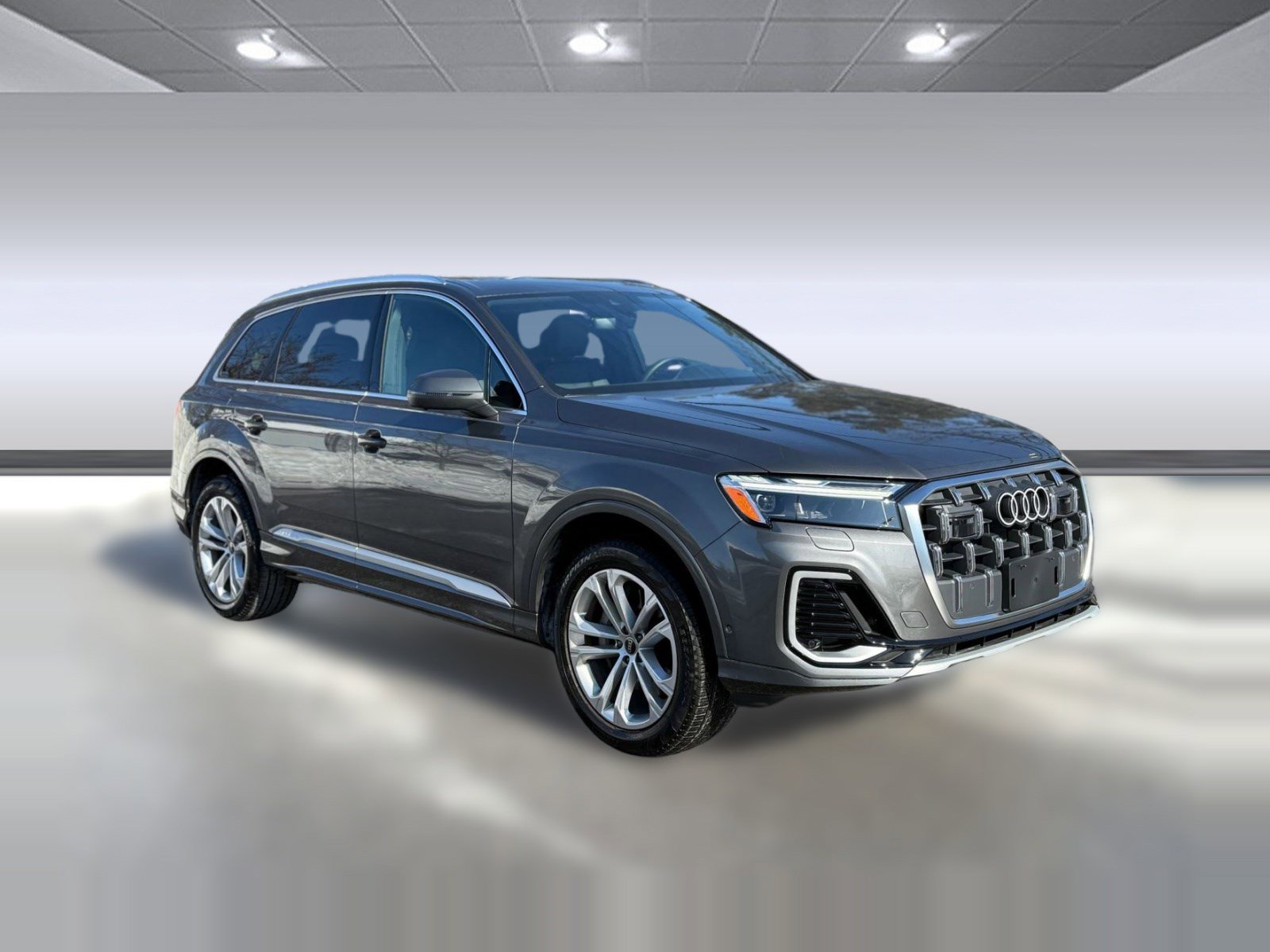 Certified 2025 Audi Q7 2.0T Premium w/ Convenience Package image 7