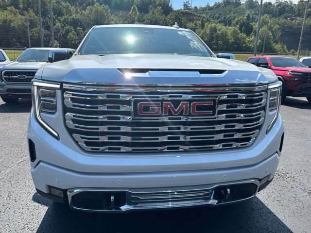 Used 2025 GMC Sierra 1500 Denali w/ Denali Reserve Package AWD/4WD image 2