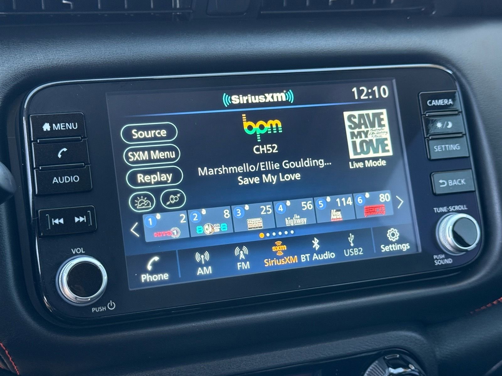 Used 2024 Nissan Kicks SR image 21